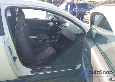 2012 Volvo C30 T5 из США, поврежденный, VIN YV1672MK8C2272232